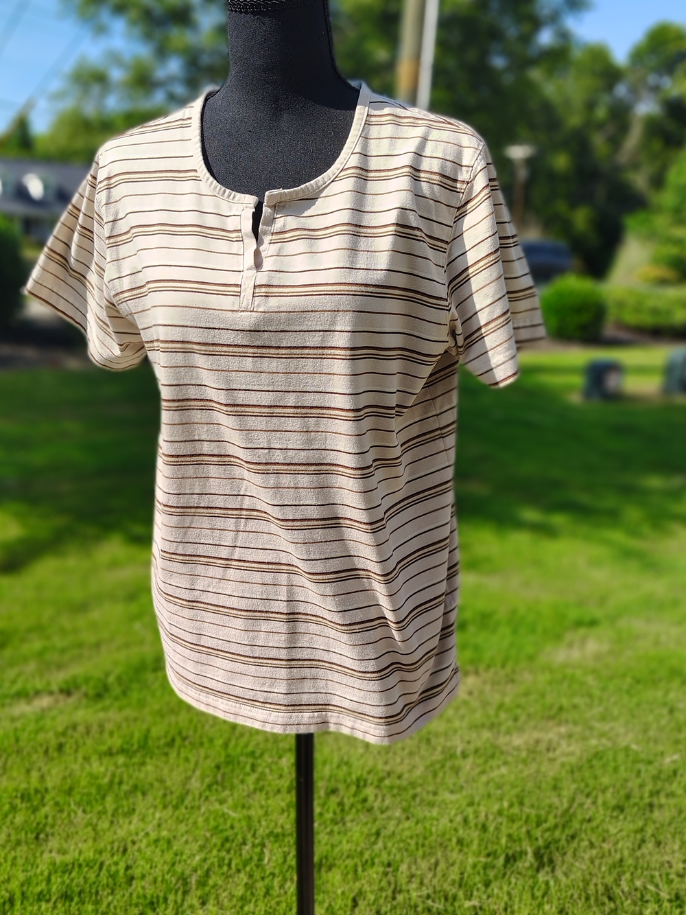 Studio Works Cream and Brown Striped Short-Sleeve Henley